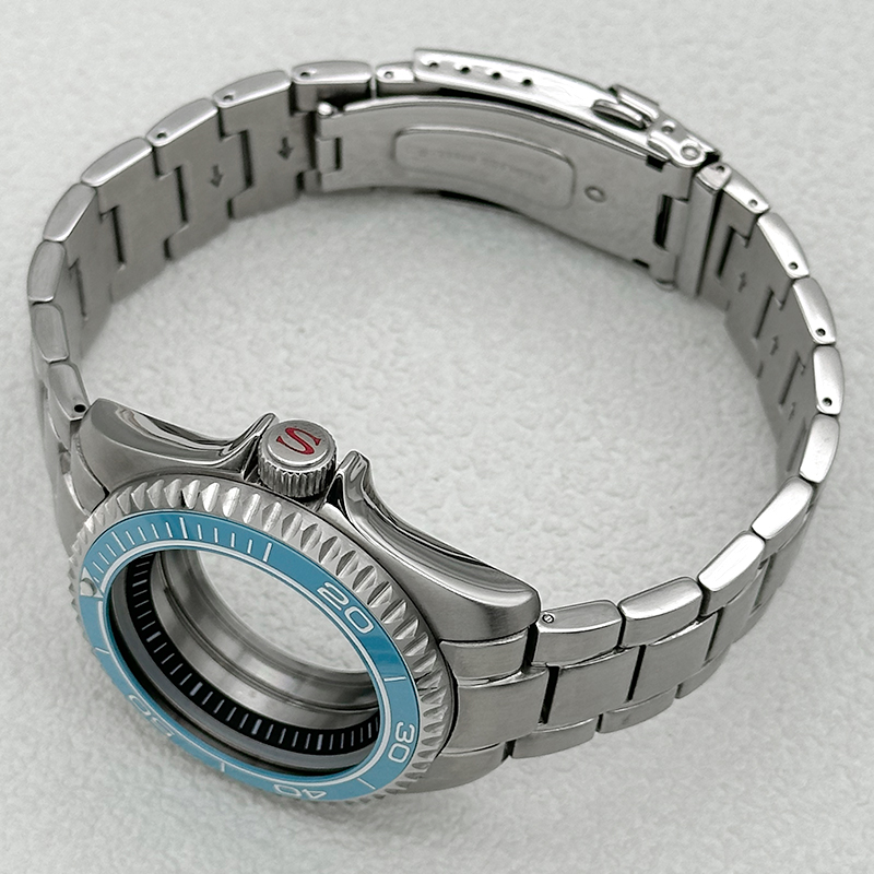 Caja de reloj SKX007 de 42mm y - Sapphire Watch Crystal Double Domed reseña y precio